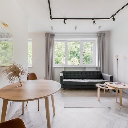 Central Apartment In Architectural Street Kowno Zewnętrze zdjęcie