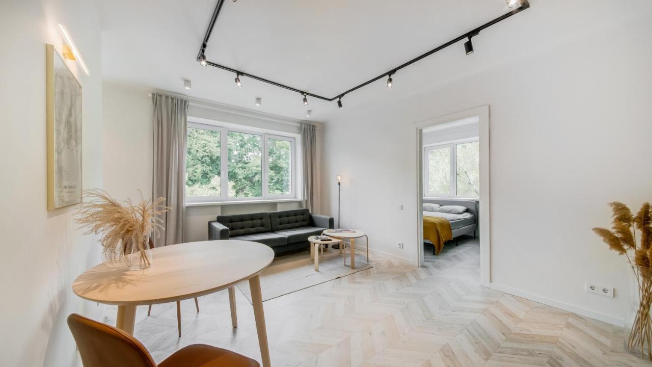 Central Apartment In Architectural Street Kowno Zewnętrze zdjęcie